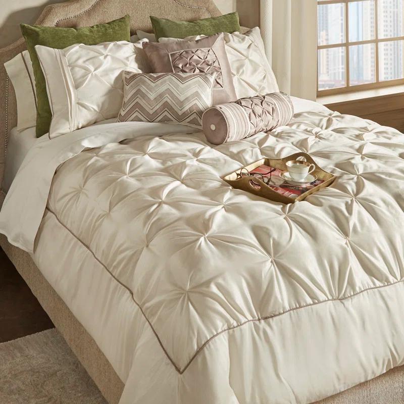Madison Park Laurel 7 Piece Tufted Comforter Set