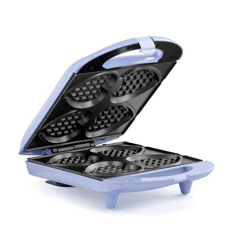 Holstein Housewares Holstein Housewares 4 Section Heart Shaped Waffle Maker
