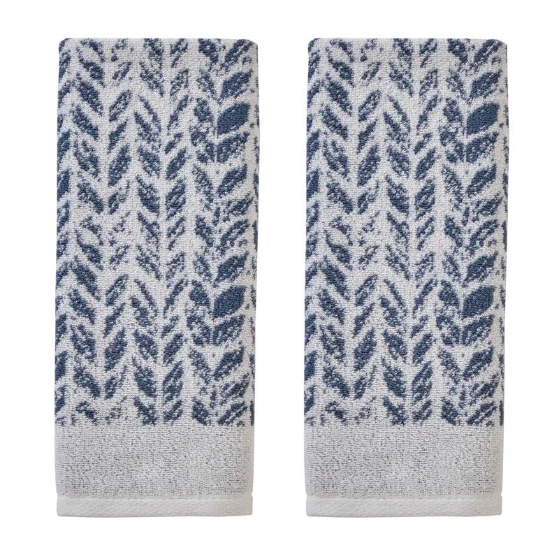 Gracie Oaks Gracie Oaks Distressed Leaves Hand Towel (Set of 2)
