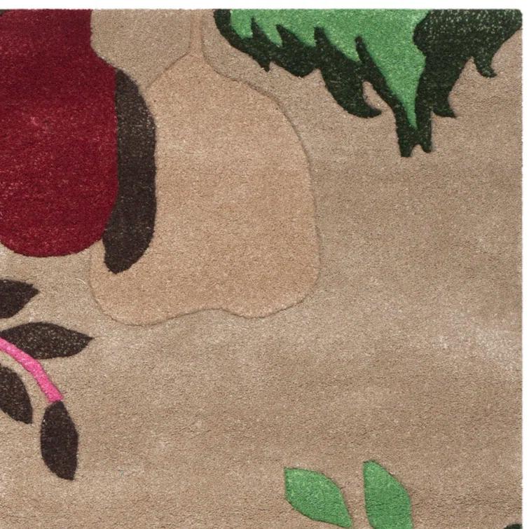 Safavieh Bella Hand Tufted Wool Floral Rug