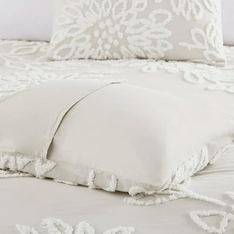 Kelly Clarkson Home Gwyneth 3 Piece Tufted Cotton Chenille Floral Duvet Cover Set