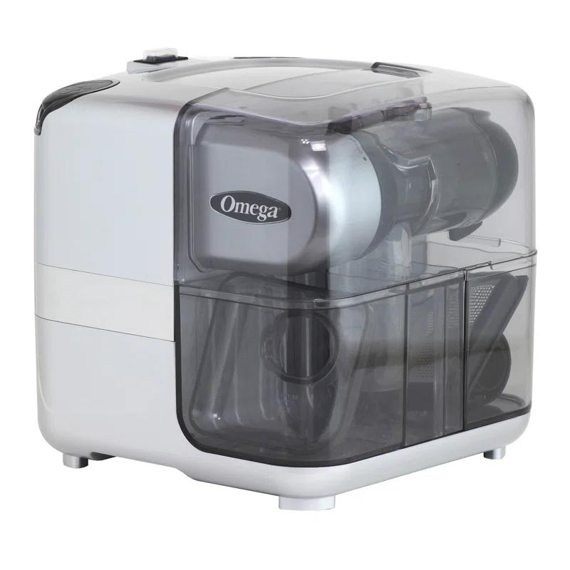 Omega Omega Cold Press 365 Masticating Slow Juicer with On-Board Storage