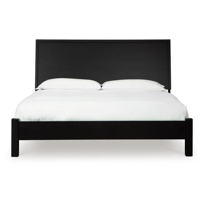 Latitude Run® Danziar  Panel Bed