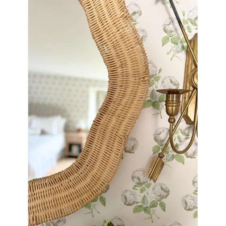 Erin Gates Scalloped Linden Round Wall Mirror