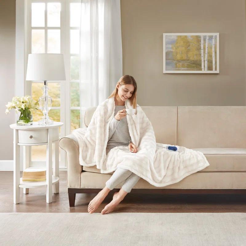 Beautyrest Heated Duke Faux Fur Throw