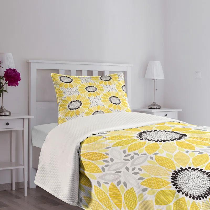 Ambesonne Ambesonne Yellow Bedspread Sun Flower Nature