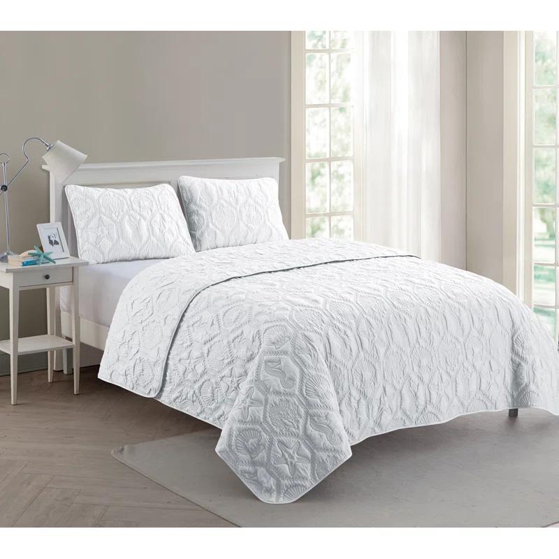 VCNY Shore 3-Piece Embossed Quilt Set