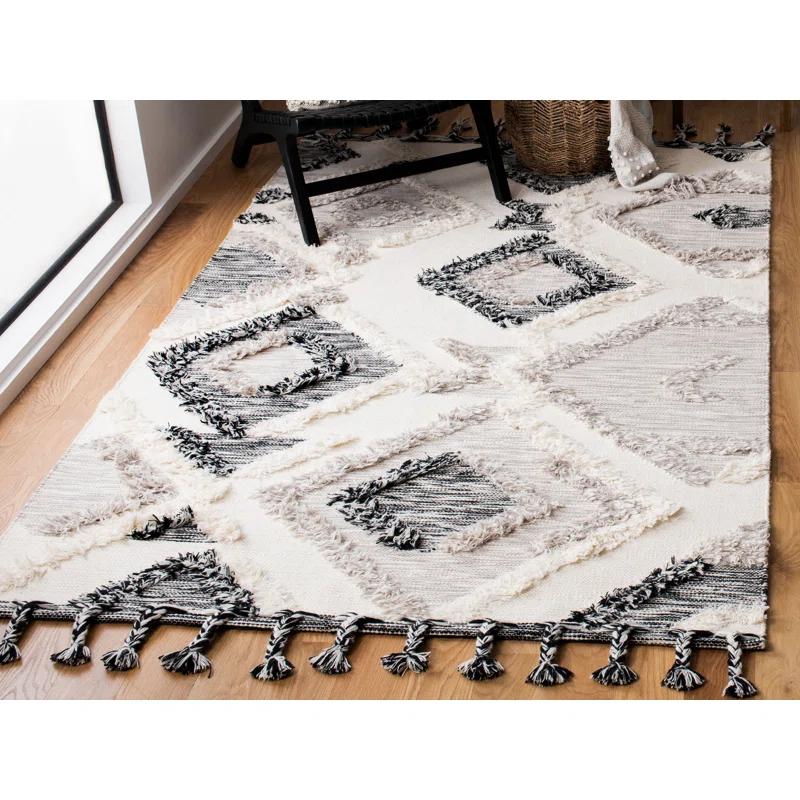 Union Rustic Sumiton Hand Woven Wool Southwestern Rug