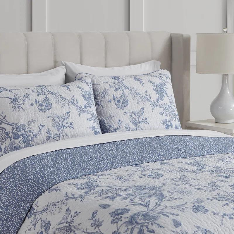 CEDAR COURT Chantilly Toile All-Season Reversible Cotton Quilt Set