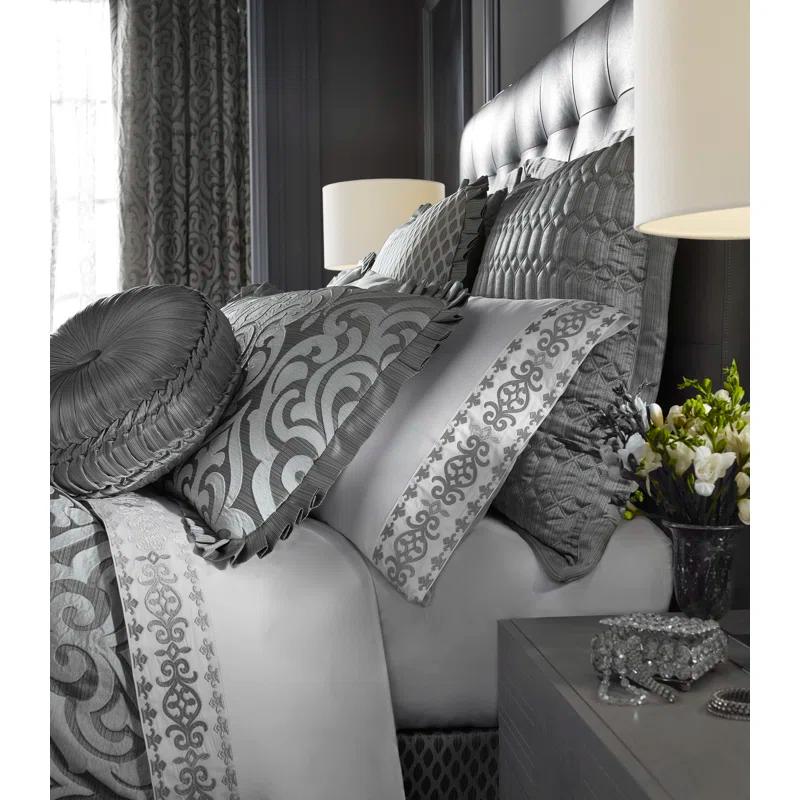 Lafayette Comforter Set