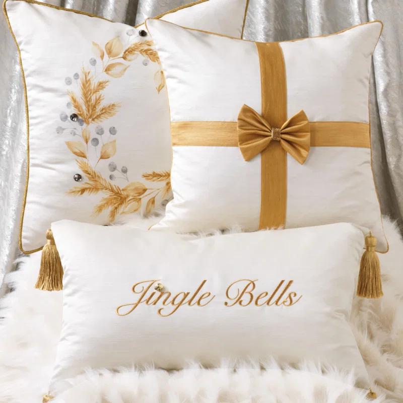 Eastern Accents Holiday Appliqued Throw Pillow