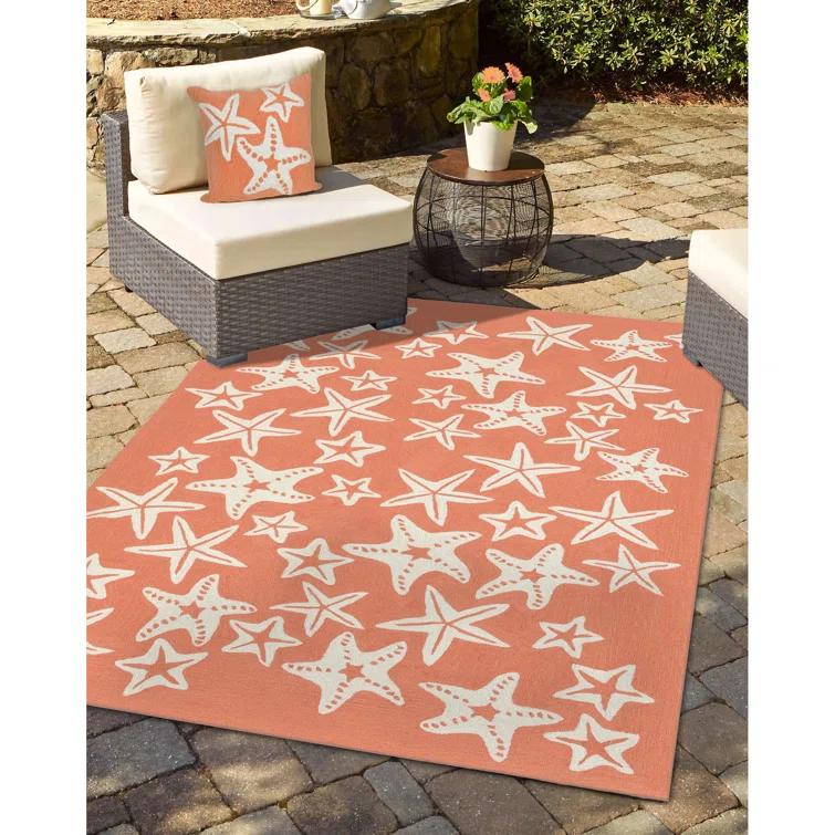 Liora Manne Indoor/Outdoor Throw Pillow