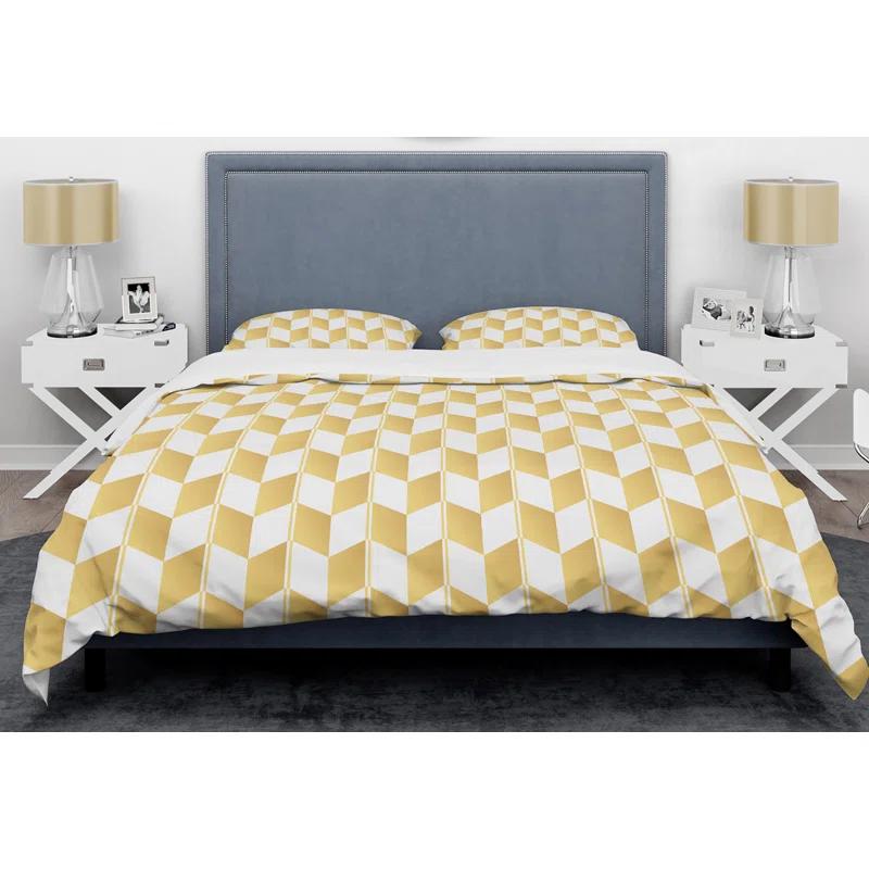 Design Art Gold And White Geometric Pattern I - Glam Abstract Duvet Cover Set - Microfiber Polyester