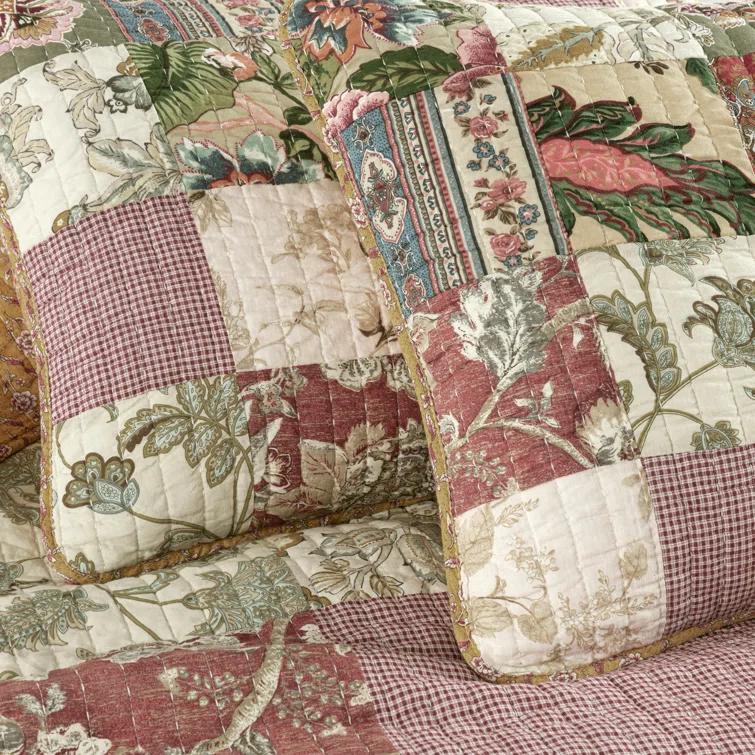 Chezmoi Collection Beige/Red Cotton Reversible Quilt Set