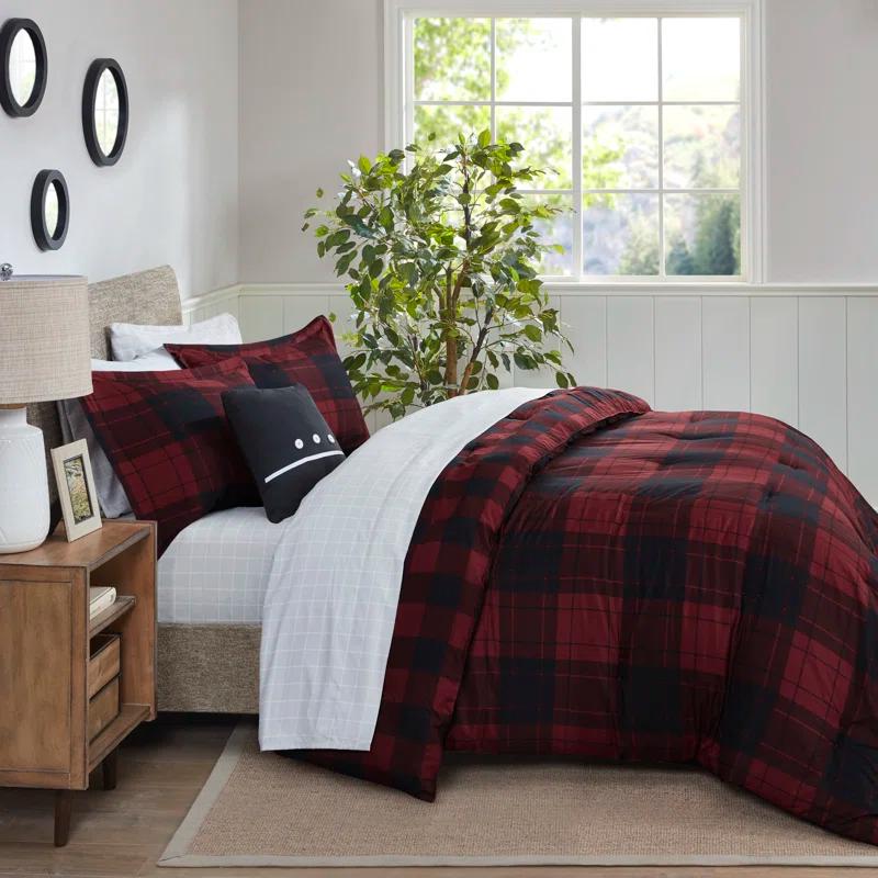 Everest Reversible Plaid Comforter Set with Bed Sheets