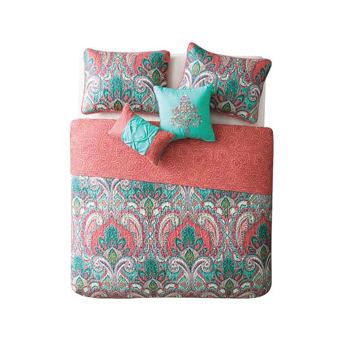 VCNY Casablanca Bohemian Microfiber / Polyester Standard Damask Quilt Set