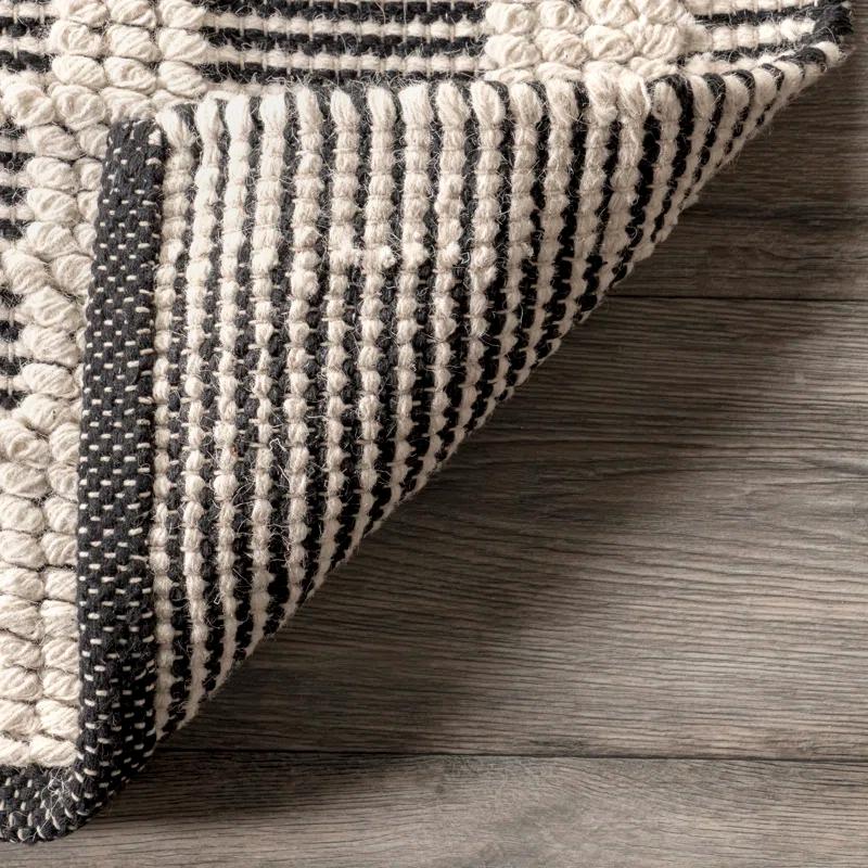 Gracie Oaks Parker Check Textured Ivory Area Rug