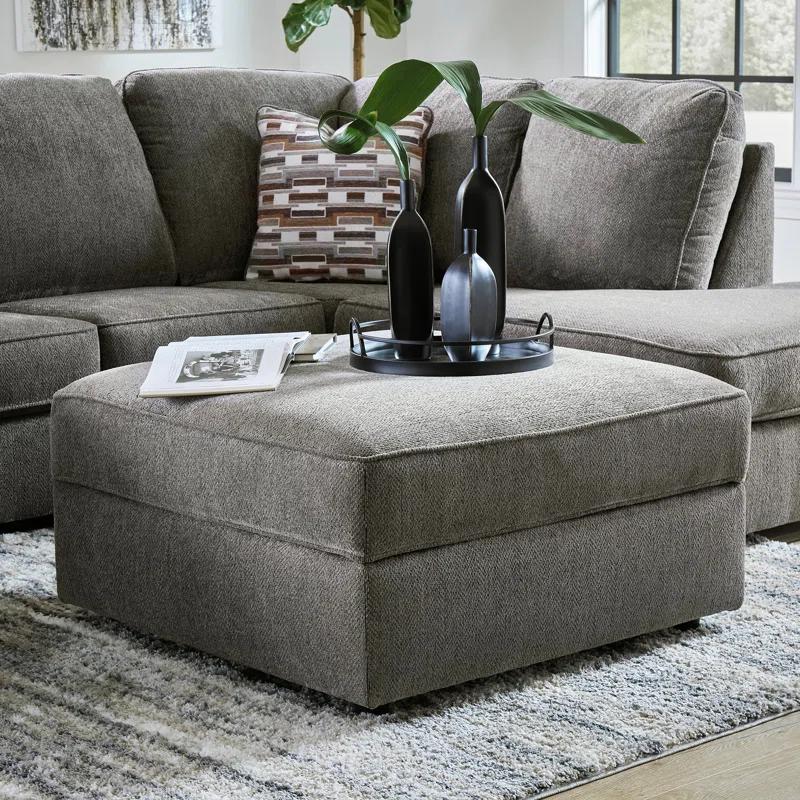 Latitude Run® Orleanne Upholstered Ottoman