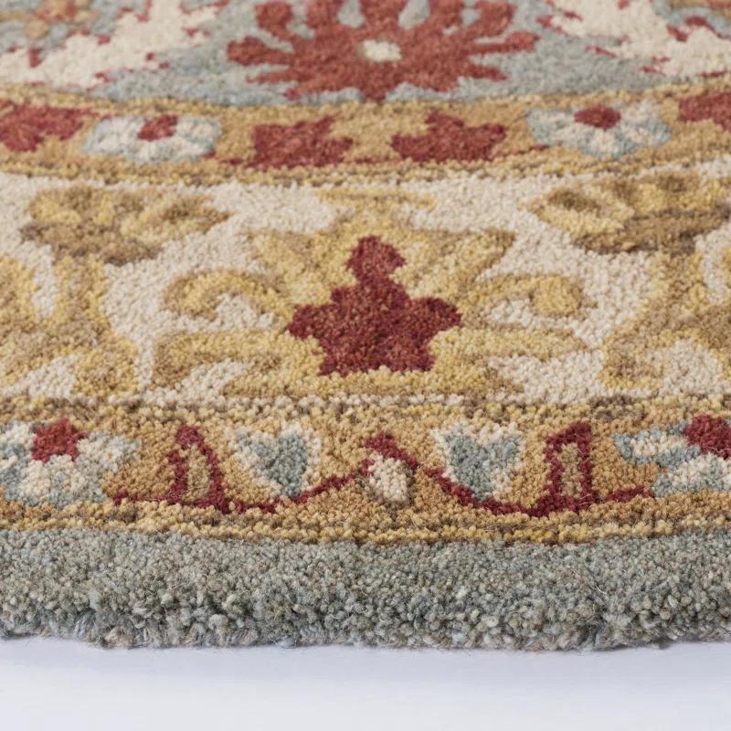 Safavieh Hand Tufted Wool Oriental Rug