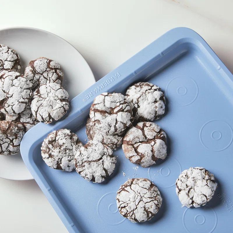 Farberware Easy Solutions Nonstick Bakeware Set, Two Cookie  Pans, Loaf Pan / Bread Pan, Cake Baking Pan, 4 Piece, Blue