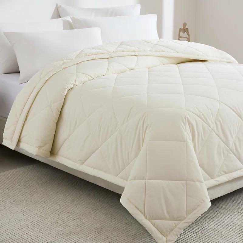 Downlite Cloud Top Primaloft Plush Blankets & Throws By DOWNLITE