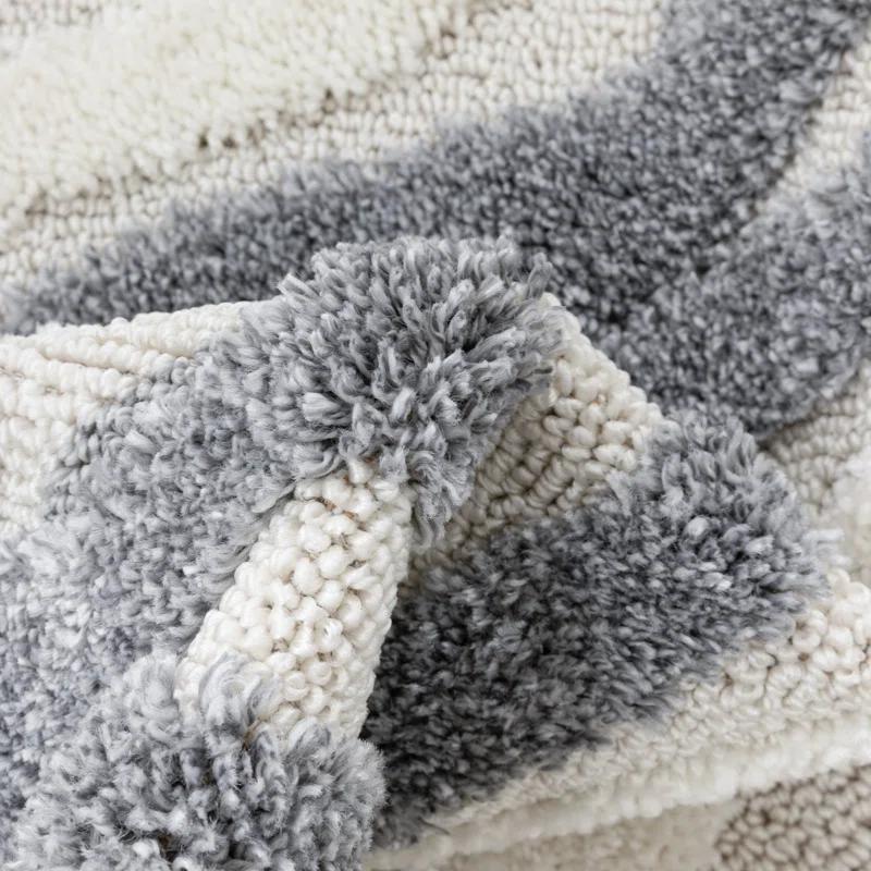 Union Rustic Raelynn Moroccan Cream/Gray Area Rug