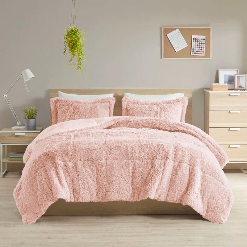 Intelligent Design Malea Shaggy Faux Fur Comforter Mini Set