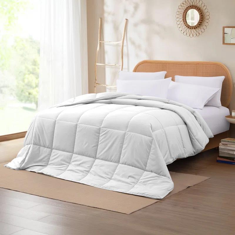 Modern Threads Modern Threads Sanctuary by PCT Down Alternative Microfiber Quilted Reversible Comforter & Duvet Ins