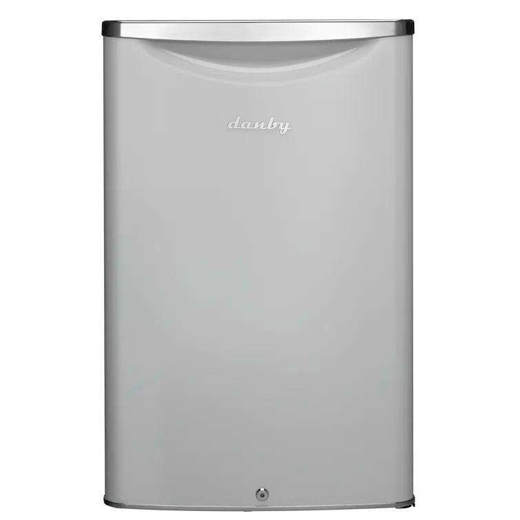 Danby Danby Classic Retro 4.4 Cubic Feet Freestanding Mini Fridge