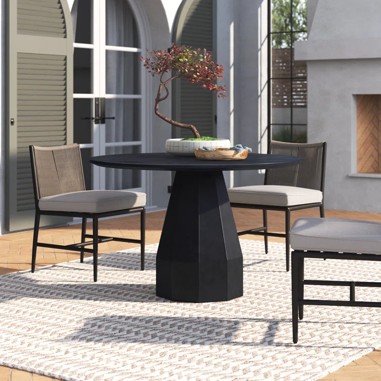 Aldora Concrete Round Outdoor Dining Table (47")