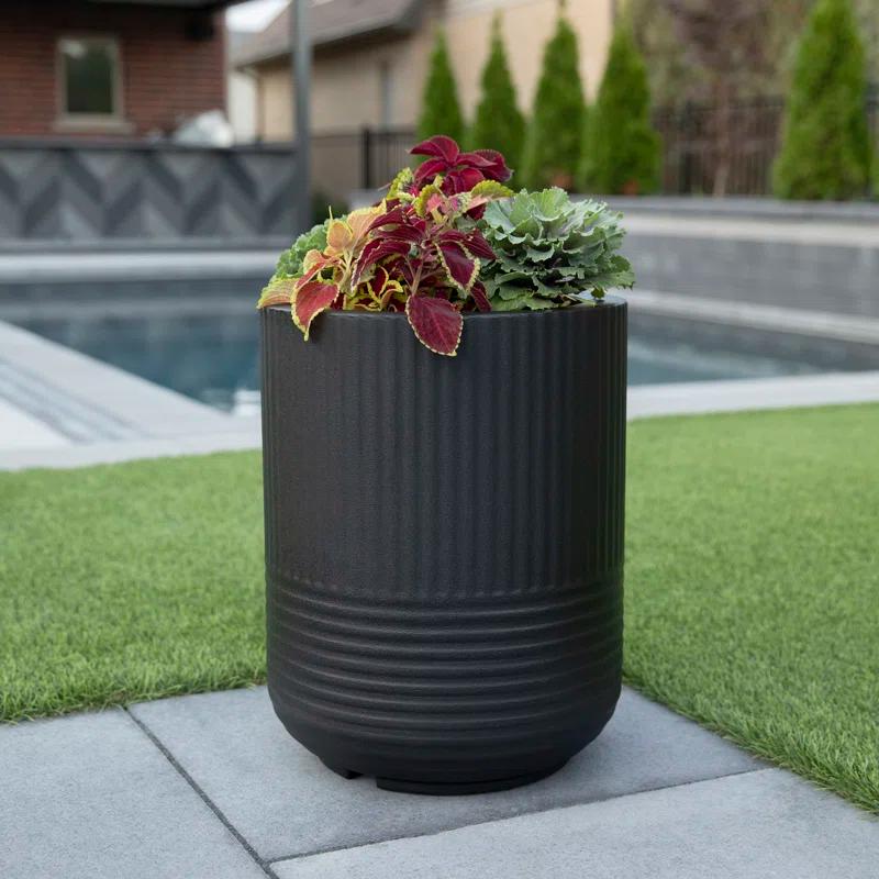 Mayne Inc. Arden Pot Planter