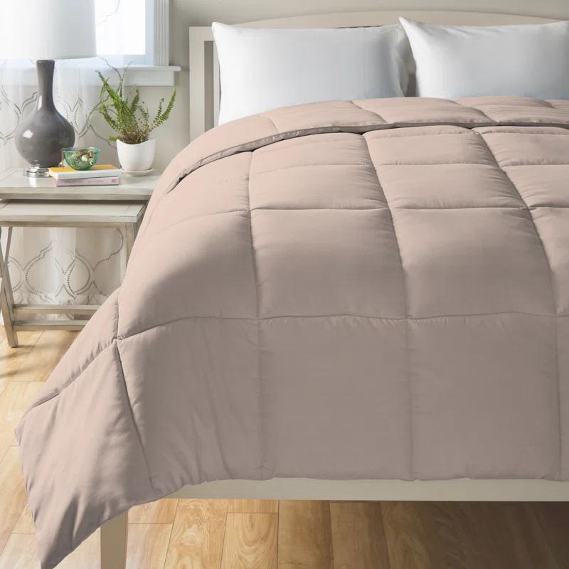 Cheer Collection Baffle Box Stitch Comforter