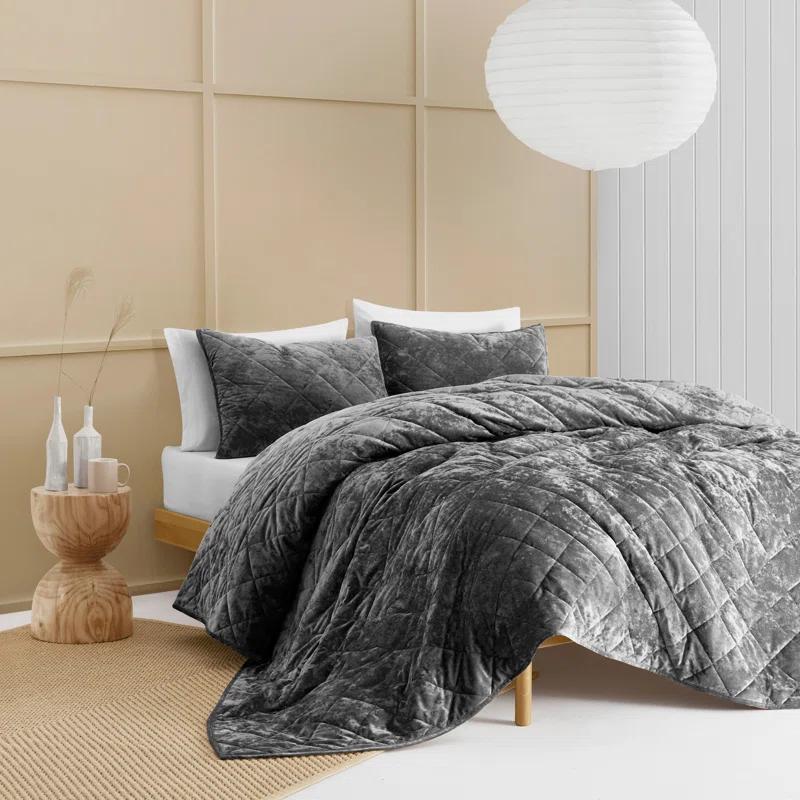 Wonderful Textile Wonderful Velvet & Flannel Quilt Set, Diamond Quilting Lightweight Comforter with Pillow Shams, Holiday Gift