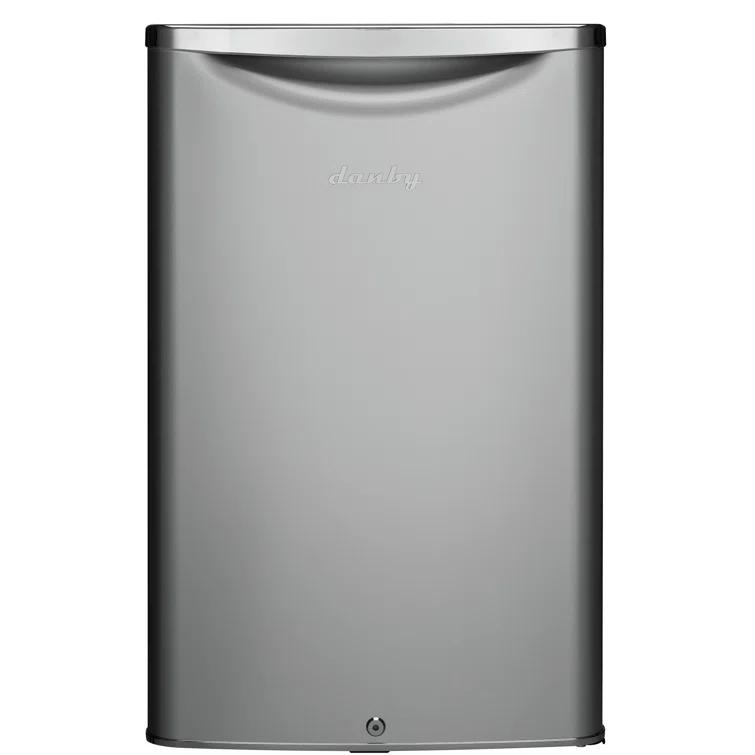 Danby Danby Classic Retro 4.4 Cubic Feet Freestanding Mini Fridge