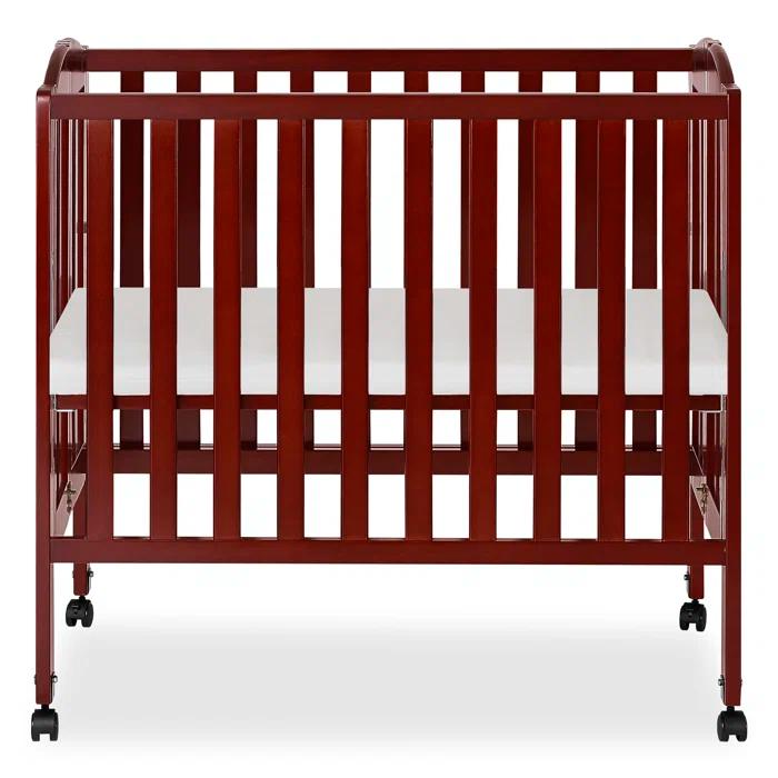 Dream On Me 2-in-1 Mini Convertible Portable Crib