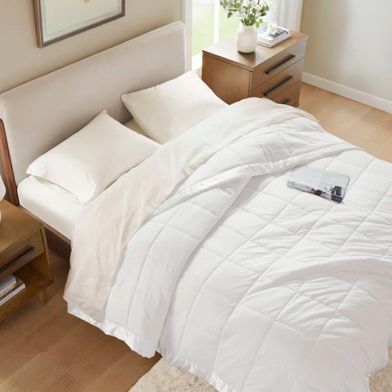 Madison Park Lightweight Down Alternative Blanket with Satin Trim