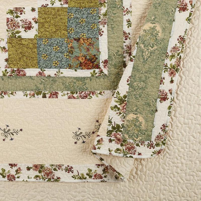 Olivia Floral Embroidered Patchwork 3-Piece Quilt Set