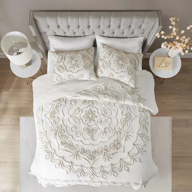 Gracie Mills Gertrude 3 Piece Tufted Cotton Chenille Coverlet Set