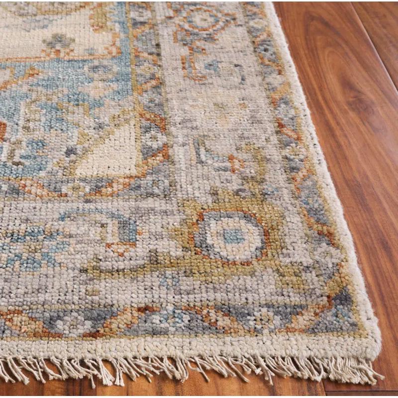 Safavieh Sultanabad Hand Knotted Wool Cotton Oriental Rug in Brown/Gray/Beige