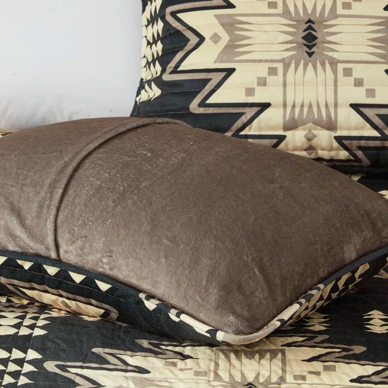 Woolrich Woolrich Sierra Oversized Print Plush Quilt Set