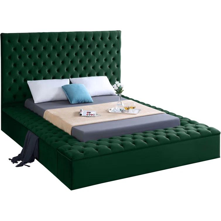 Everly Quinn Johnnay Upholstered Platform Storage Bed