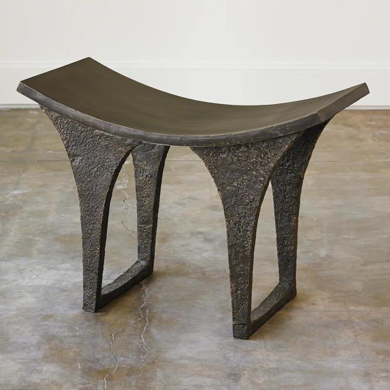 Lian Stool