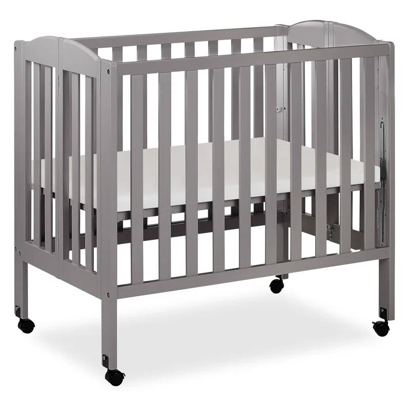 Dream On Me 2-in-1 Mini Convertible Portable Crib