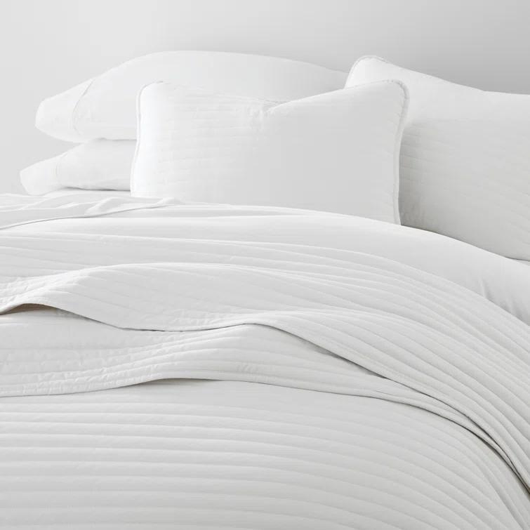 Becky Cameron Becky Cameron Lightweight All Season Stripe Stitch Quilt Set with Shams