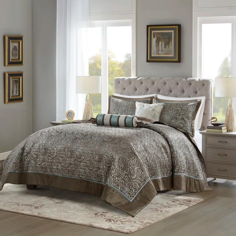 Madison Park Aubrey 5 Piece Jacquard Bedspread Set with Throw Pillows