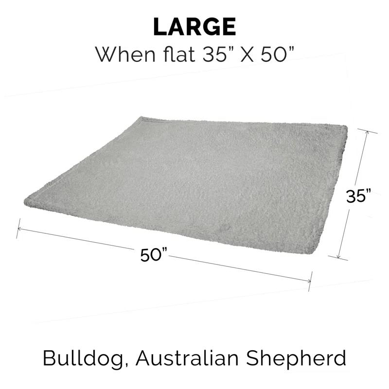 FurHaven Snuggly & Warm Soft-Edge Warming Waterproof Blanket