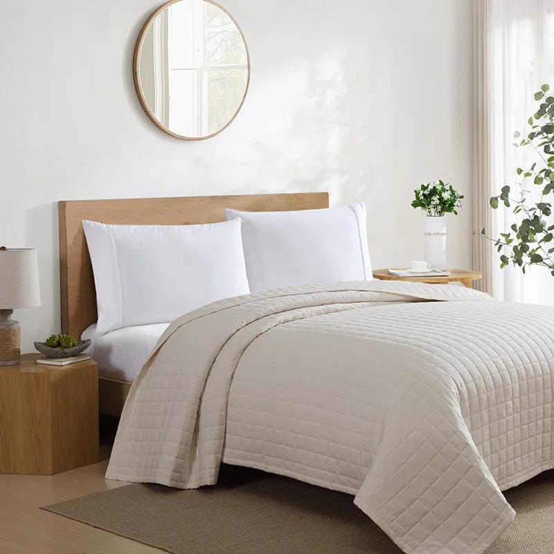 Jennifer Adams Home Lux California Square Geometric Quilted Blanket