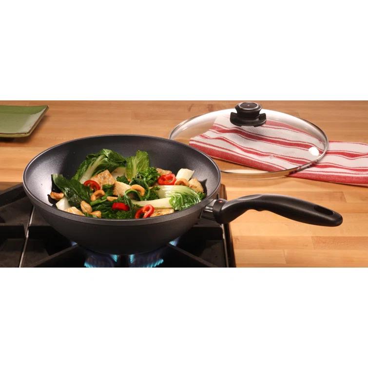 Swiss Diamond 11" Non Stick Aluminum Induction Wok with Lid