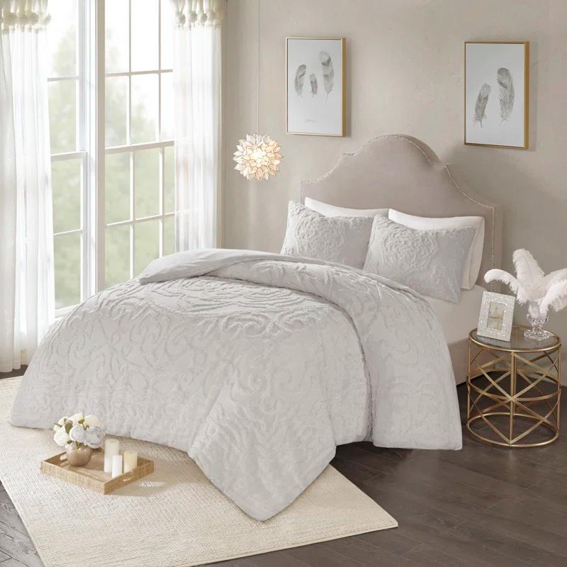 Madison Park Laetitia Tufted Chenille Cotton 3 Piece Medallion Duvet Cover Set
