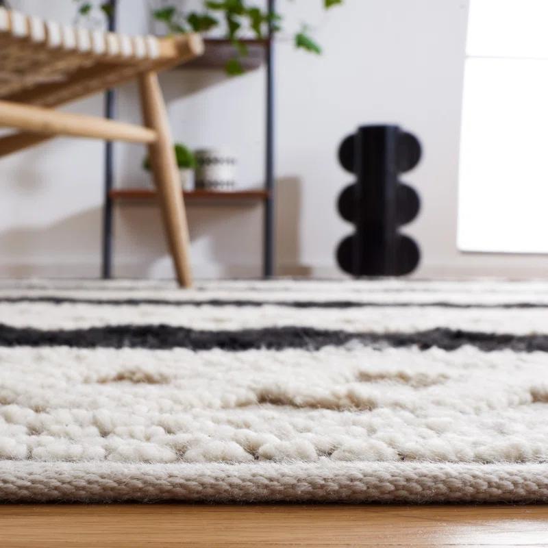 Hand Woven 80% Wool, 20% Cotton Geometric Rug